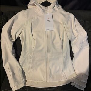 lululemon athletica Women's Comes in cream and black Ski Jacket